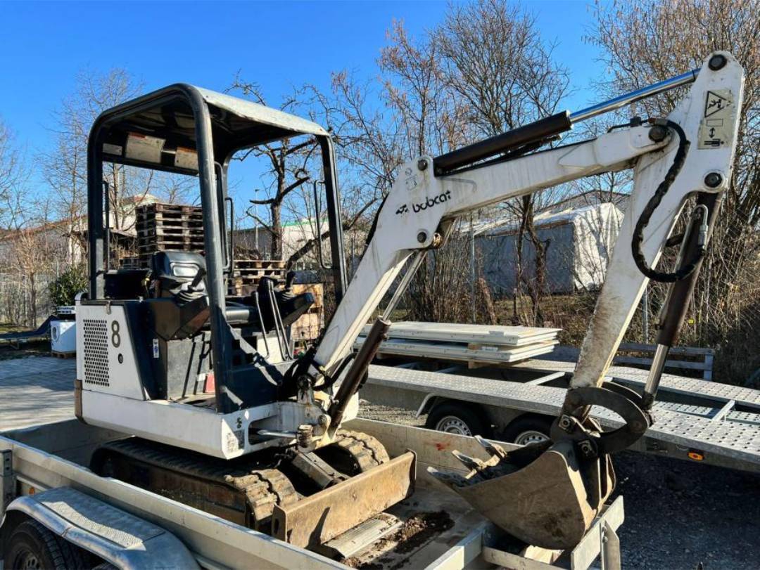 Mini Pelle Bobcat 320 (1997) – État Exceptionnel avec Remoque