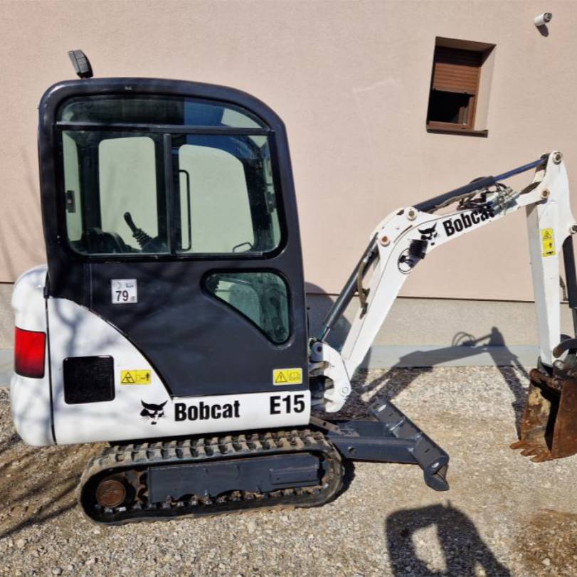 Mini-pelle Bobcat E15 – 1,5T (2015)