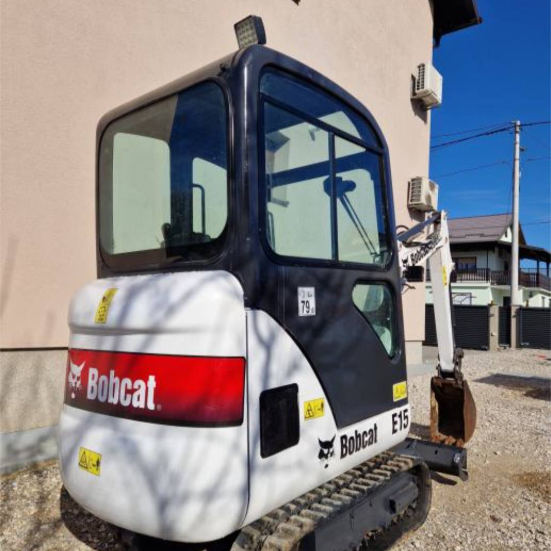 Mini-pelle Bobcat E15 – 1,5T (2015)