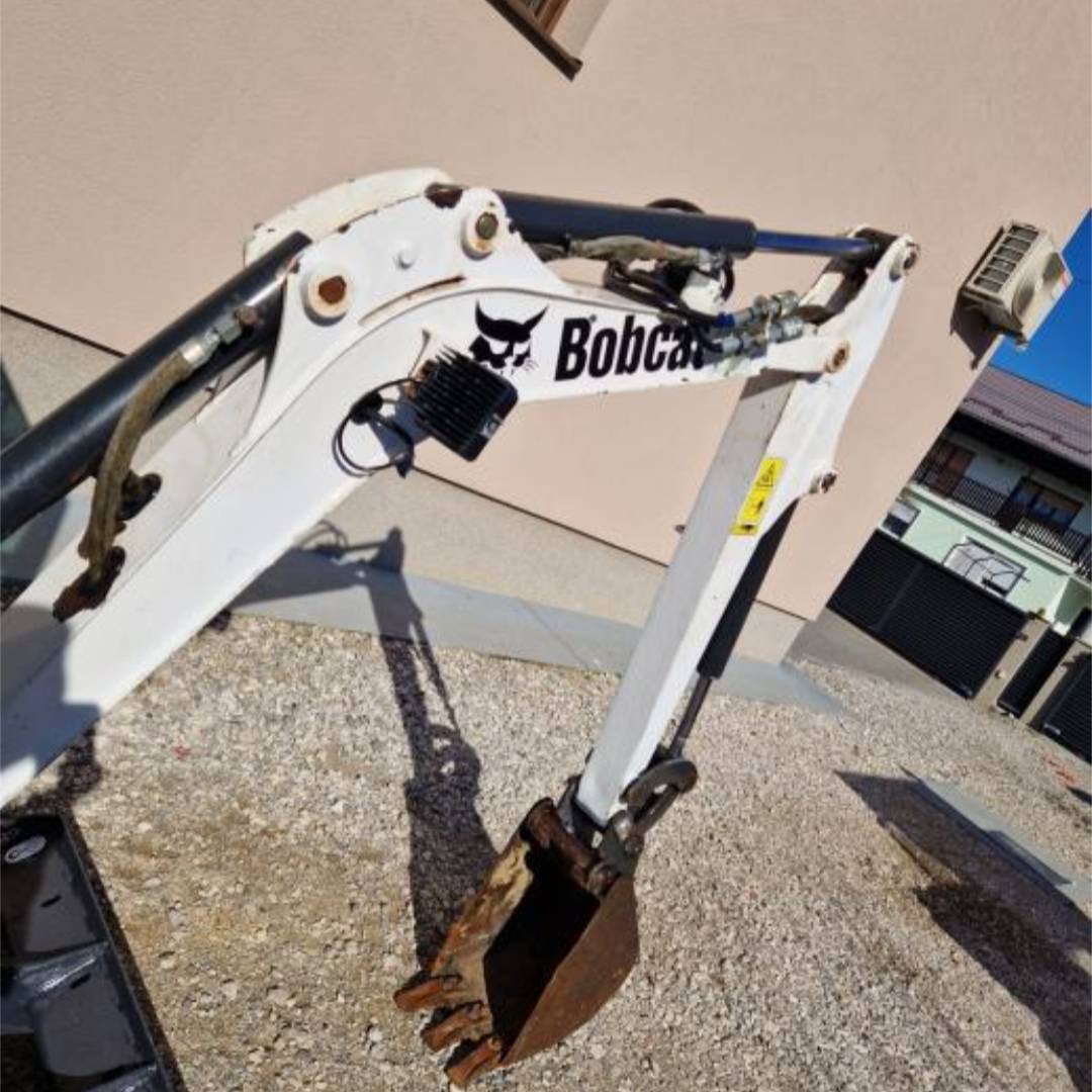 Mini-pelle Bobcat E15 – 1,5T (2015)