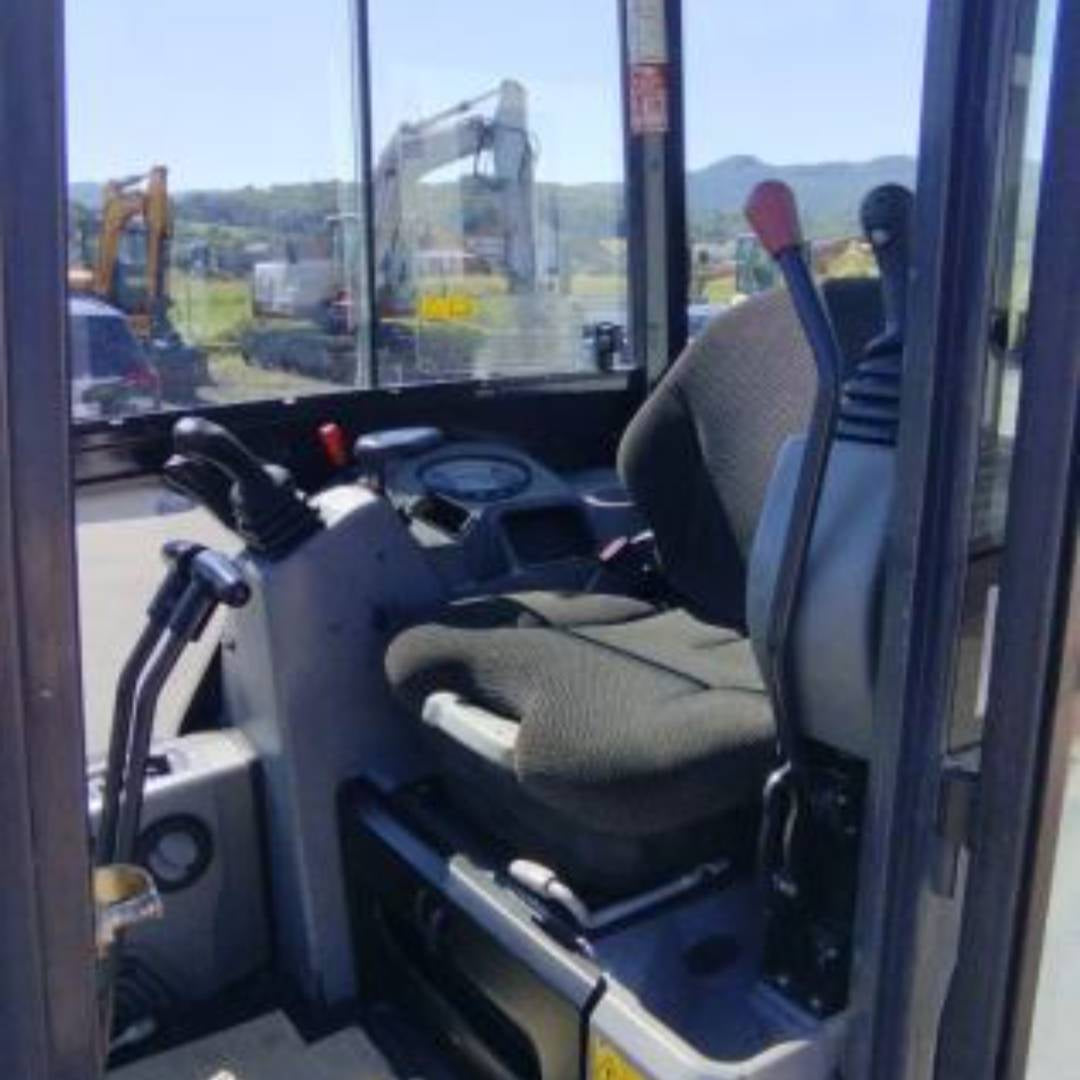 Mini-pelle Bobcat E19 (2016) – 1,9T