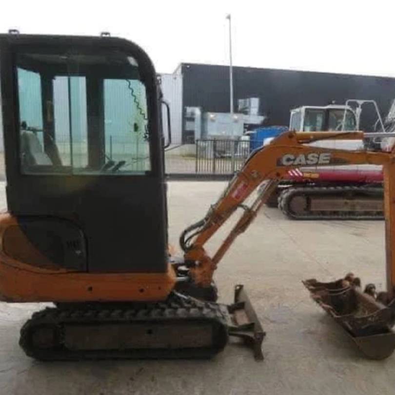 Mini-Pelle CASE CX 16 B (Poids : 1 645 kg)