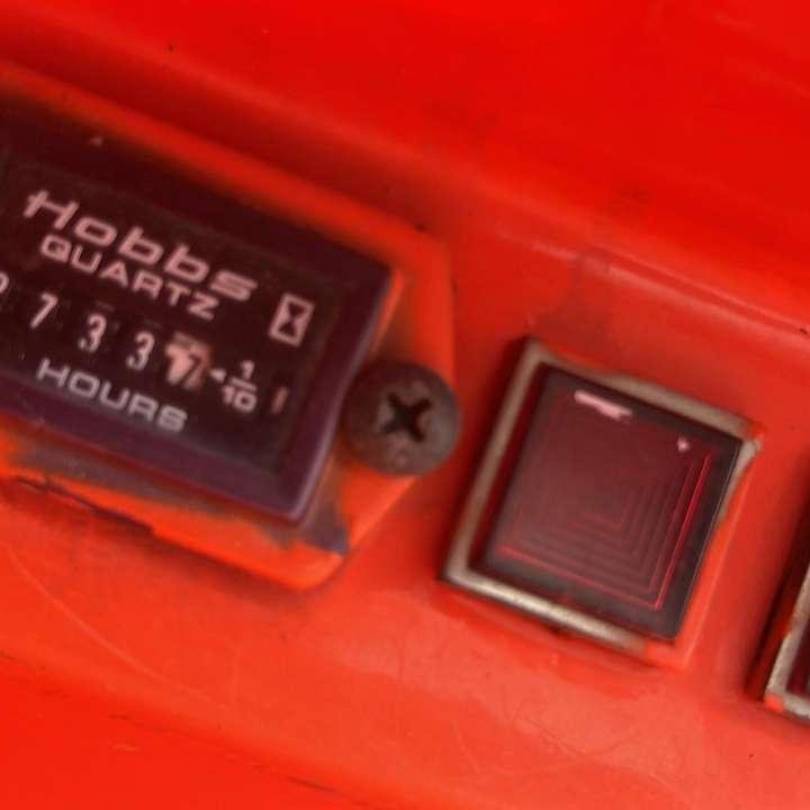 Mini-Pelle Kubota KX 08 (1994) – 0,8T Compacte et Robuste
