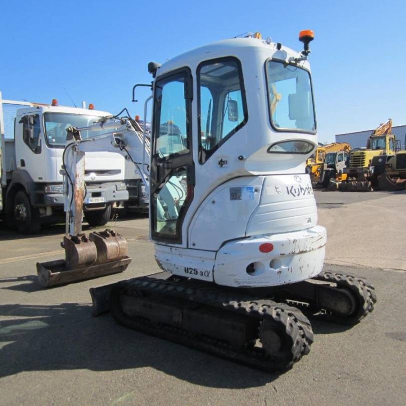 Mini-Pelle Kubota U25-3-2003