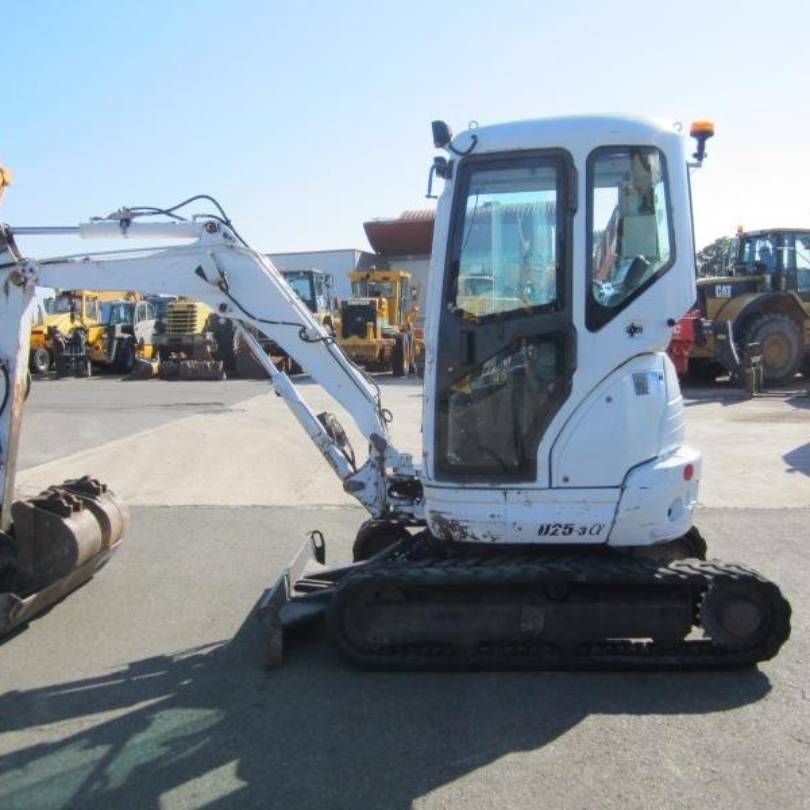 Mini-Pelle Kubota U25-3-2003