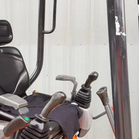 Mini-pelle Kubota U17-3 (2015) – 1,6T