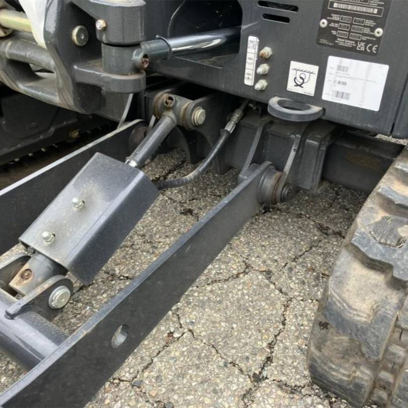 Mini-pelle Bobcat E17 (2022) – 1,7T