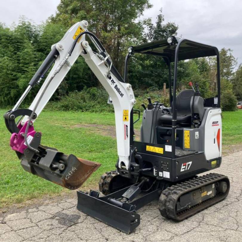 Mini-pelle Bobcat E17 (2022) – 1,7T