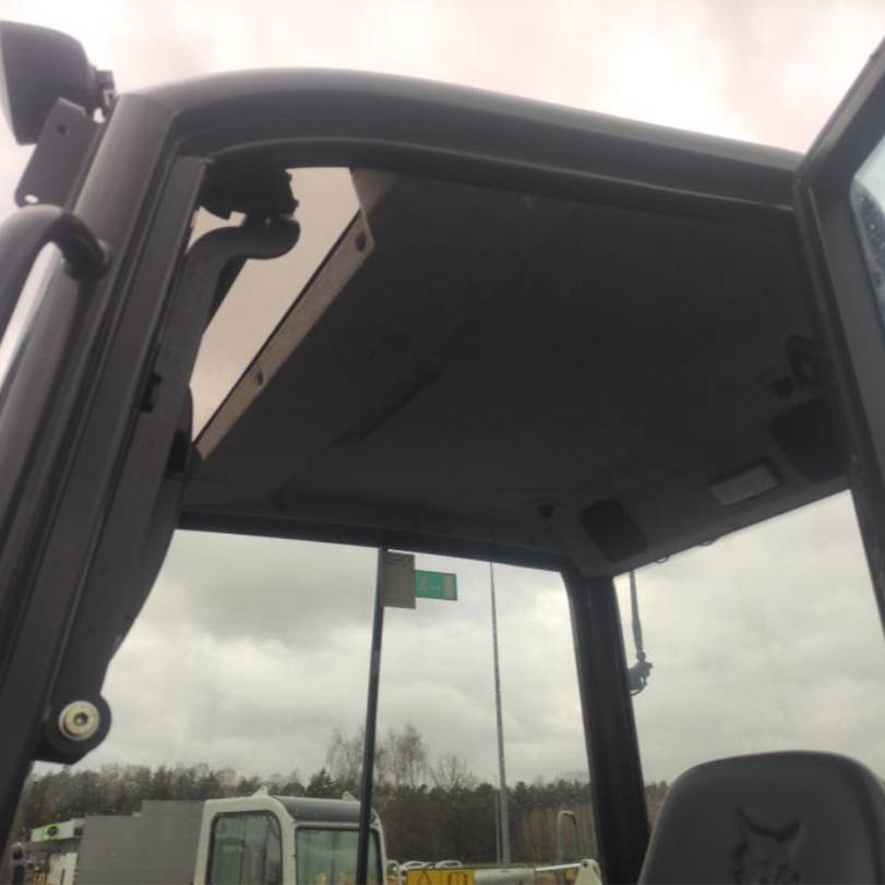 Mini-pelle Bobcat E27Z (2019, 2,7T)