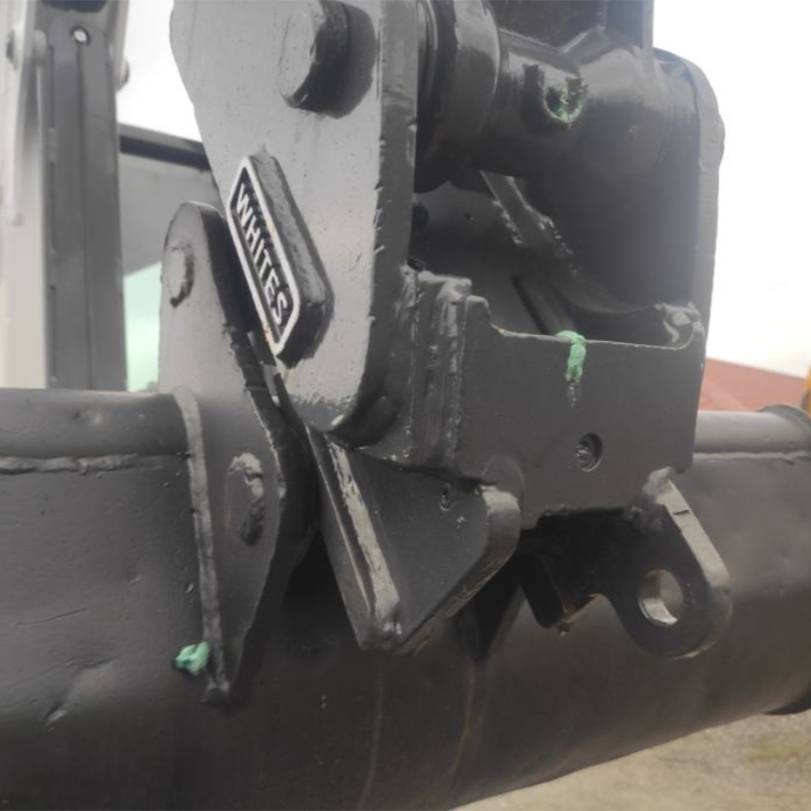Mini-pelle Bobcat E27Z (2019, 2,7T)