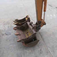 Mini-Pelle CASE CX 16 B (Poids : 1 645 kg)