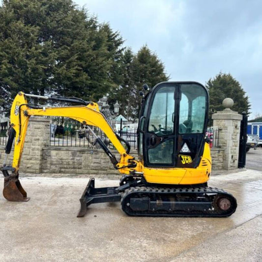Mini-Pelle JCB 8030ZTS (2012) – 2,8T en Excellent État